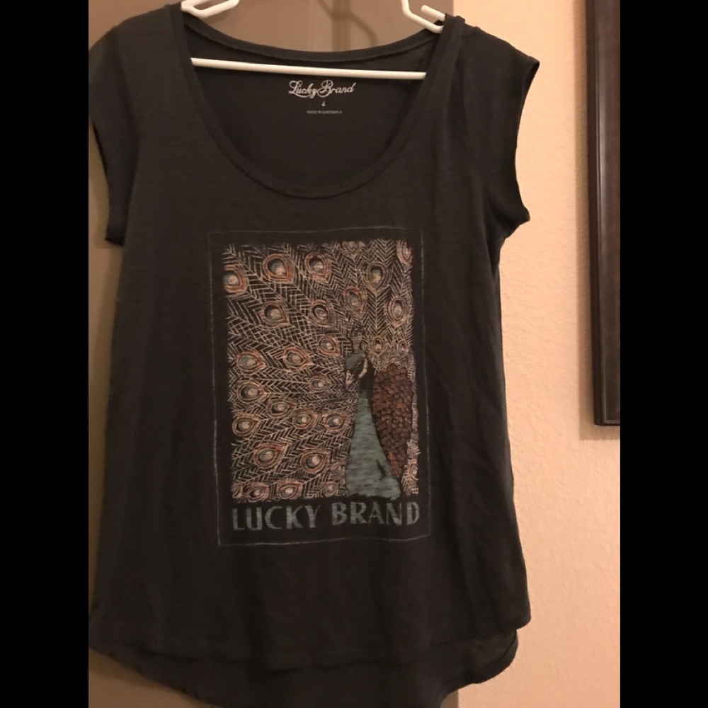 Woman’s Lucky Brand shirt